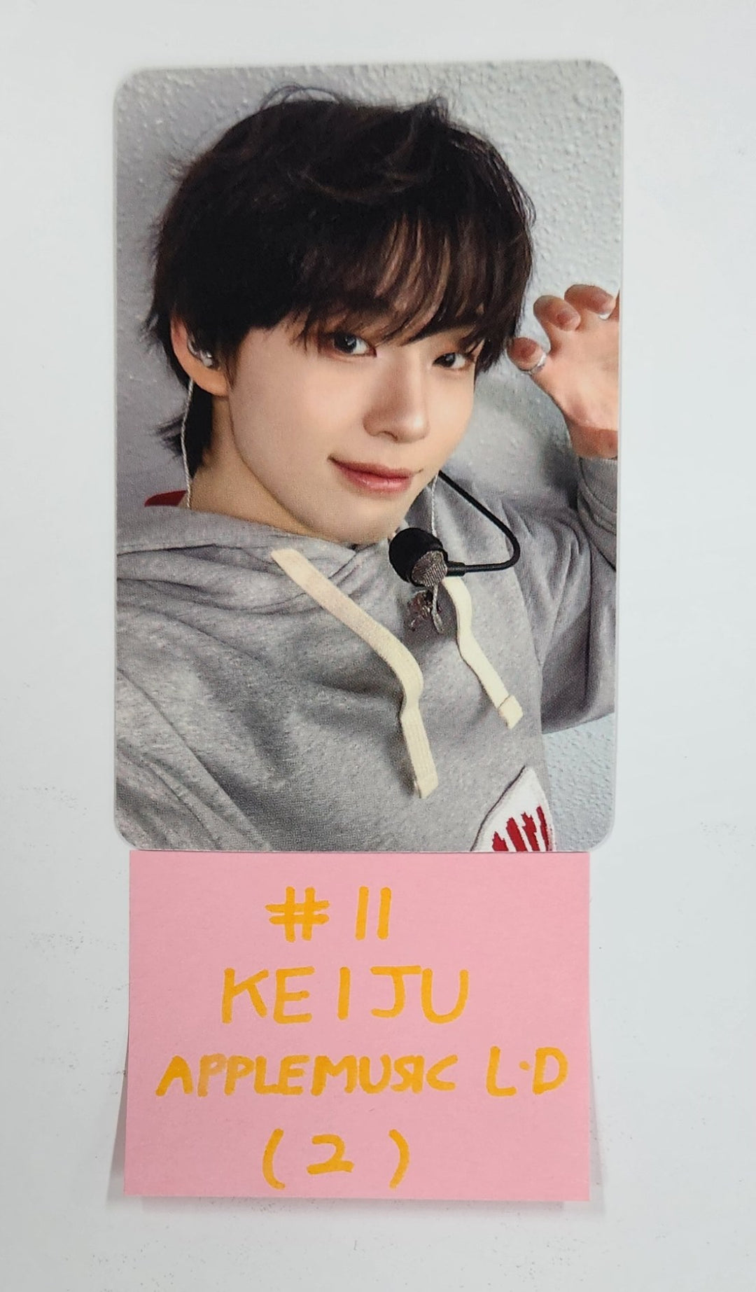 KickFlip "Flip it, Kick it!" - Apple Music Lucky Draw Event Photocard [25.3.18]