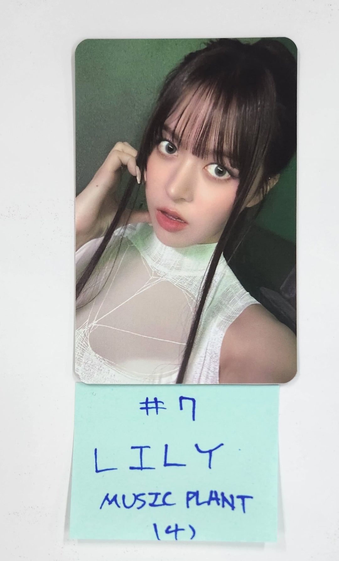 NMIXX "Fe3O4: FORWARD" - Music Plant Pre-Order Benefit Photocard [25.3.19]