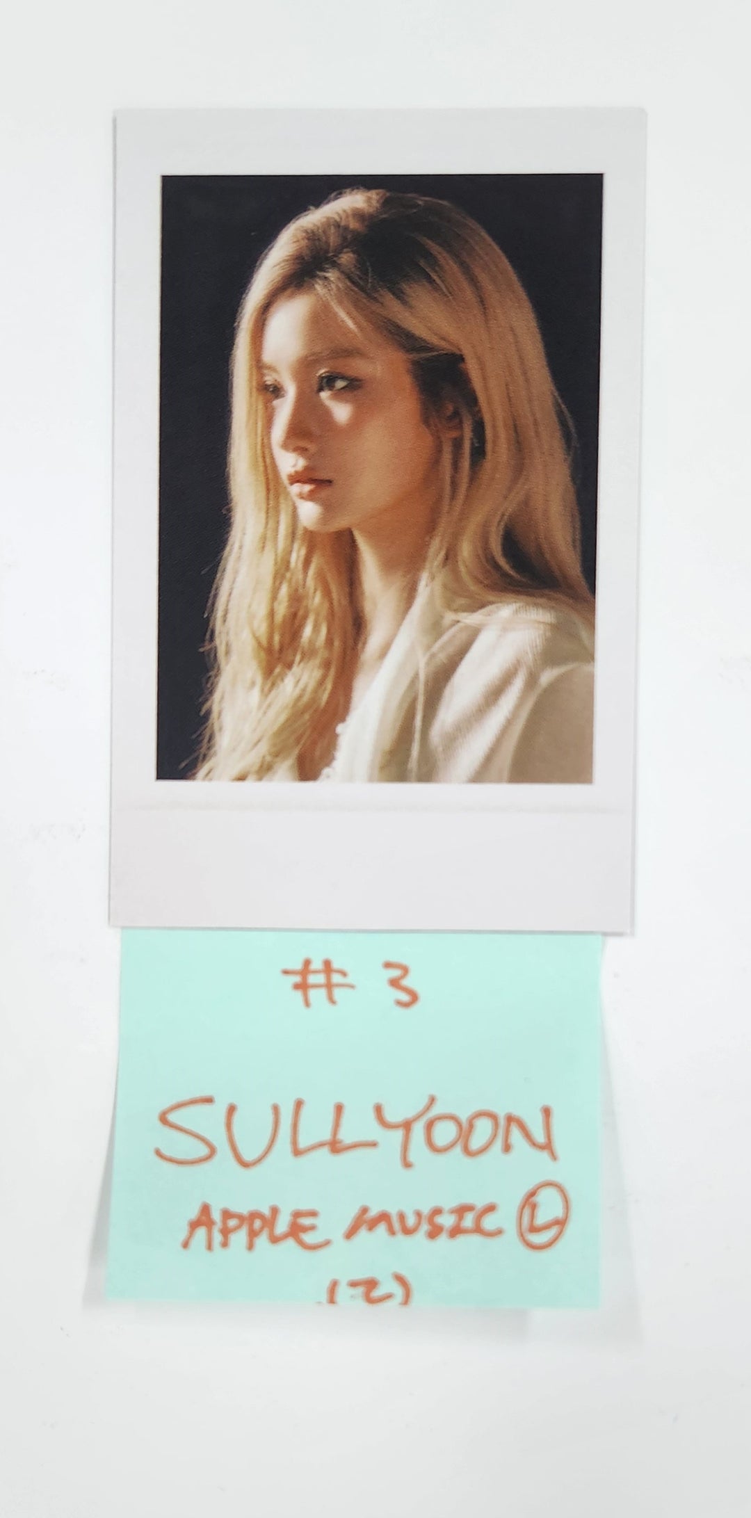 NMIXX "Fe3O4: FORWARD" - Apple Music Pre-Order Benefit Photocard [Limited Ver.] [25.3.19]