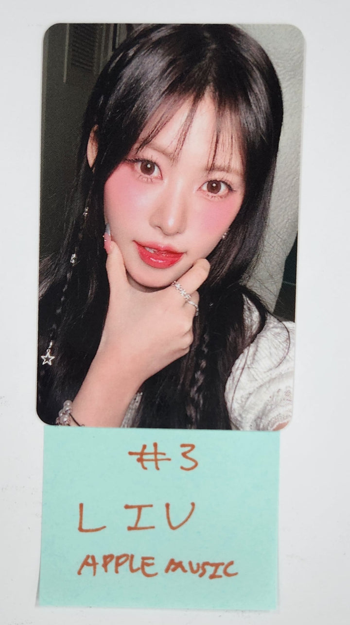 RESCENE "Glow Up" - Apple Music Fansign Event Photocard Round 2 [25.3.19]