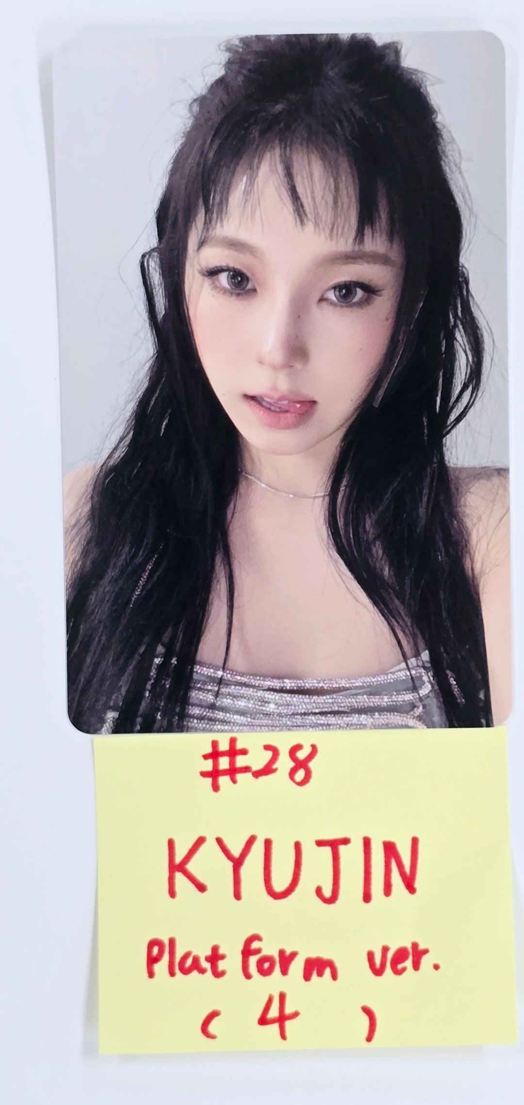 NMIXX "Fe3O4: FORWARD" - Official Photocard [Platform Ver.] [25.3.19]