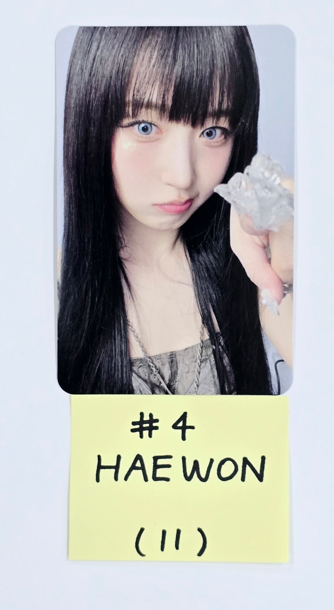 NMIXX "Fe3O4: FORWARD" - Official Photocard [25.3.19]