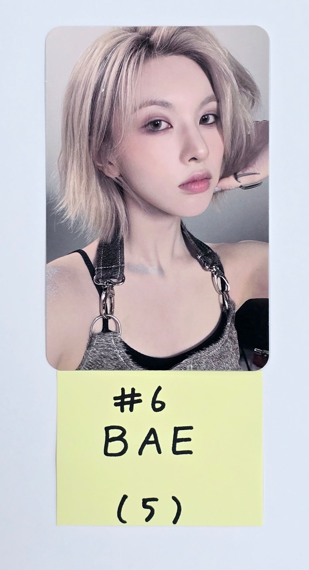 NMIXX "Fe3O4: FORWARD" - Official Photocard [25.3.19]
