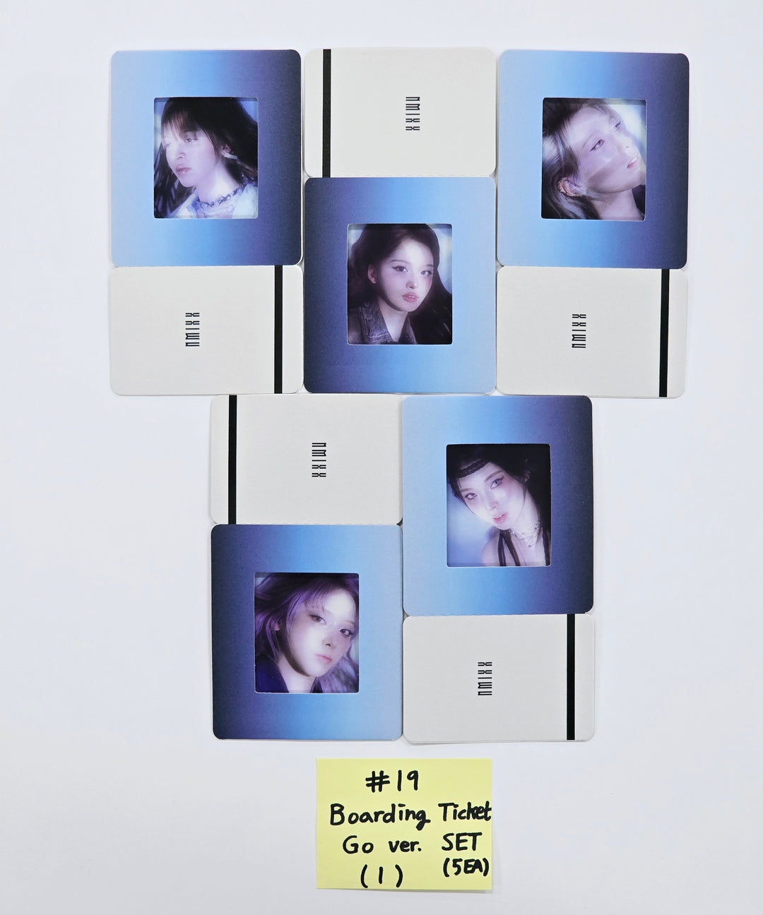 NMIXX "Fe3O4: FORWARD" - Official Photocard [25.3.19]