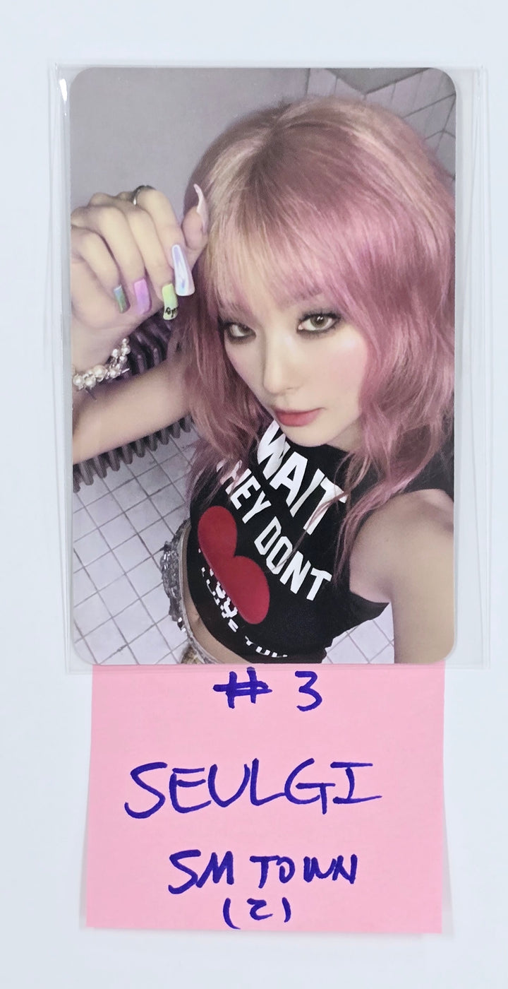 SEULGI (Of Red velvet) "Accidentally On Purpose" - SM Town Pre-Order Benefit Photocard [25.3.21]