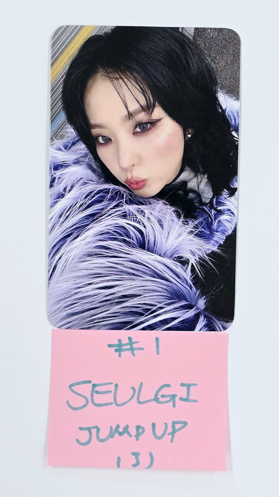 SEULGI (Of Red velvet) "Accidentally On Purpose" - Jump Up Pre-Order Benefit Photocard [25.3.21]