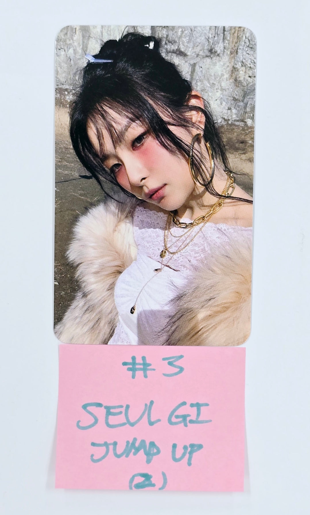 SEULGI (Of Red velvet) "Accidentally On Purpose" - Jump Up Pre-Order Benefit Photocard [25.3.21]