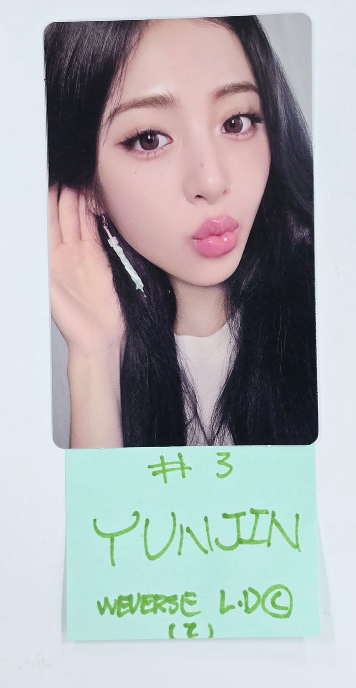 Le Sserafim "Hot" - Weverse Shop Lucky Draw Event Photocard [Compact Ver.] [25.3.24]