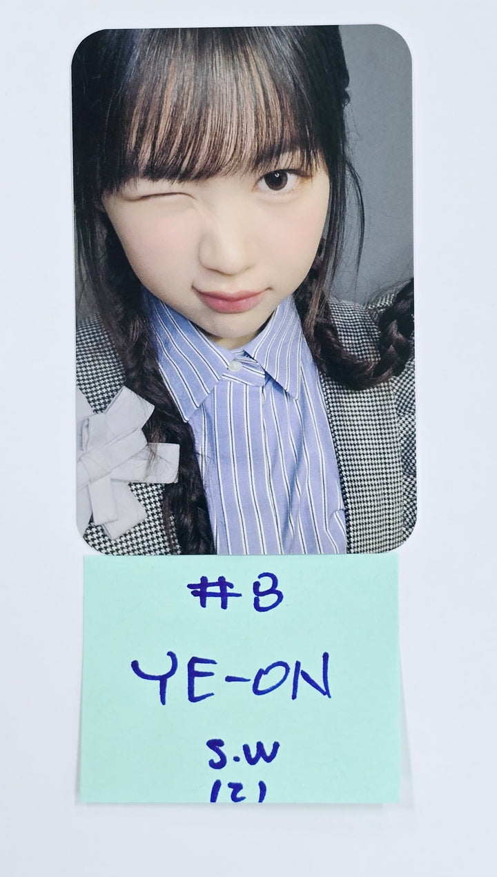 Hearts2Hearts "The Chase" - Soundwave Fansign Event Photocard [25.3.24]