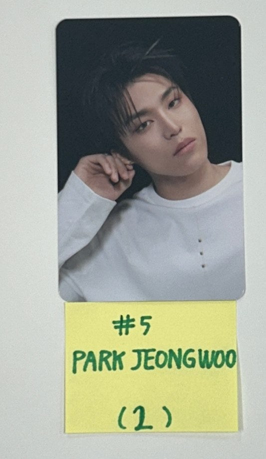 TREASURE "PLEASURE" - Official Trading Photocard (2) [25.3.24]