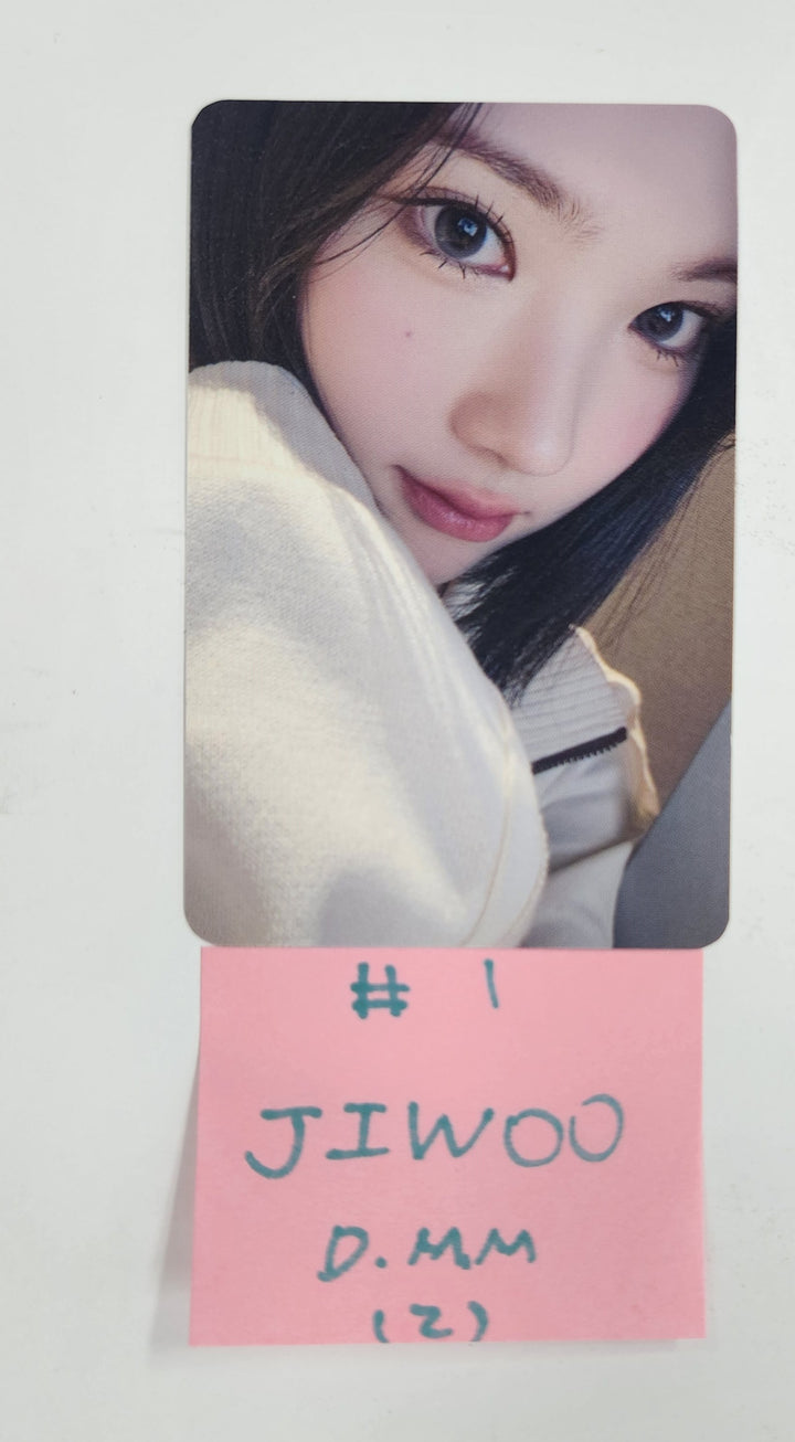 Hearts2Hearts "The Chase" - Dear My Muse Fansign Event Photocard [25.3.25]