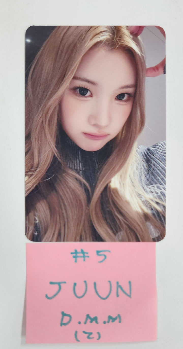 Hearts2Hearts "The Chase" - Dear My Muse Fansign Event Photocard [25.3.25]