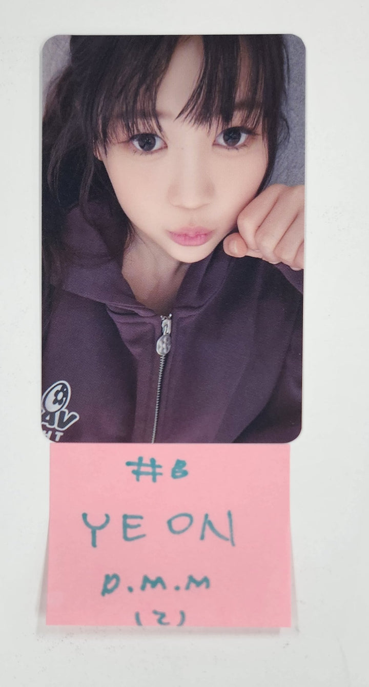 Hearts2Hearts "The Chase" - Dear My Muse Fansign Event Photocard [25.3.25]