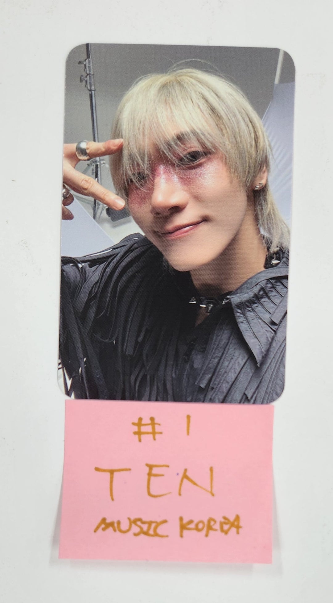 TEN  "STUNNER" - Music Korea Pre-Order Benefit Photocard [YOU ARE Ver.] [25.3.25]