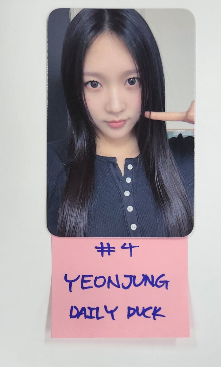 YOUNG POSSE "Ate That" - Daily Duck Fansign Event Photocard Round 2 [25.3.25]
