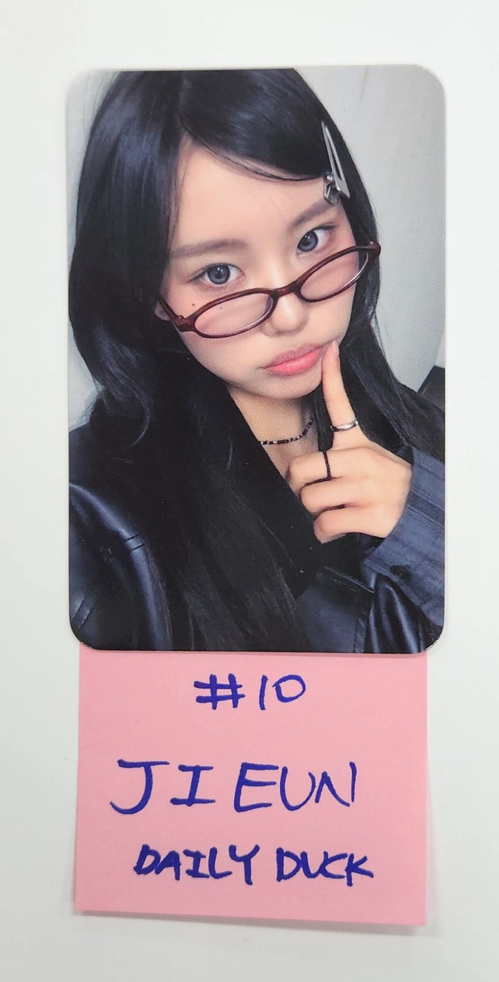 YOUNG POSSE "Ate That" - Daily Duck Fansign Event Photocard Round 2 [25.3.25]