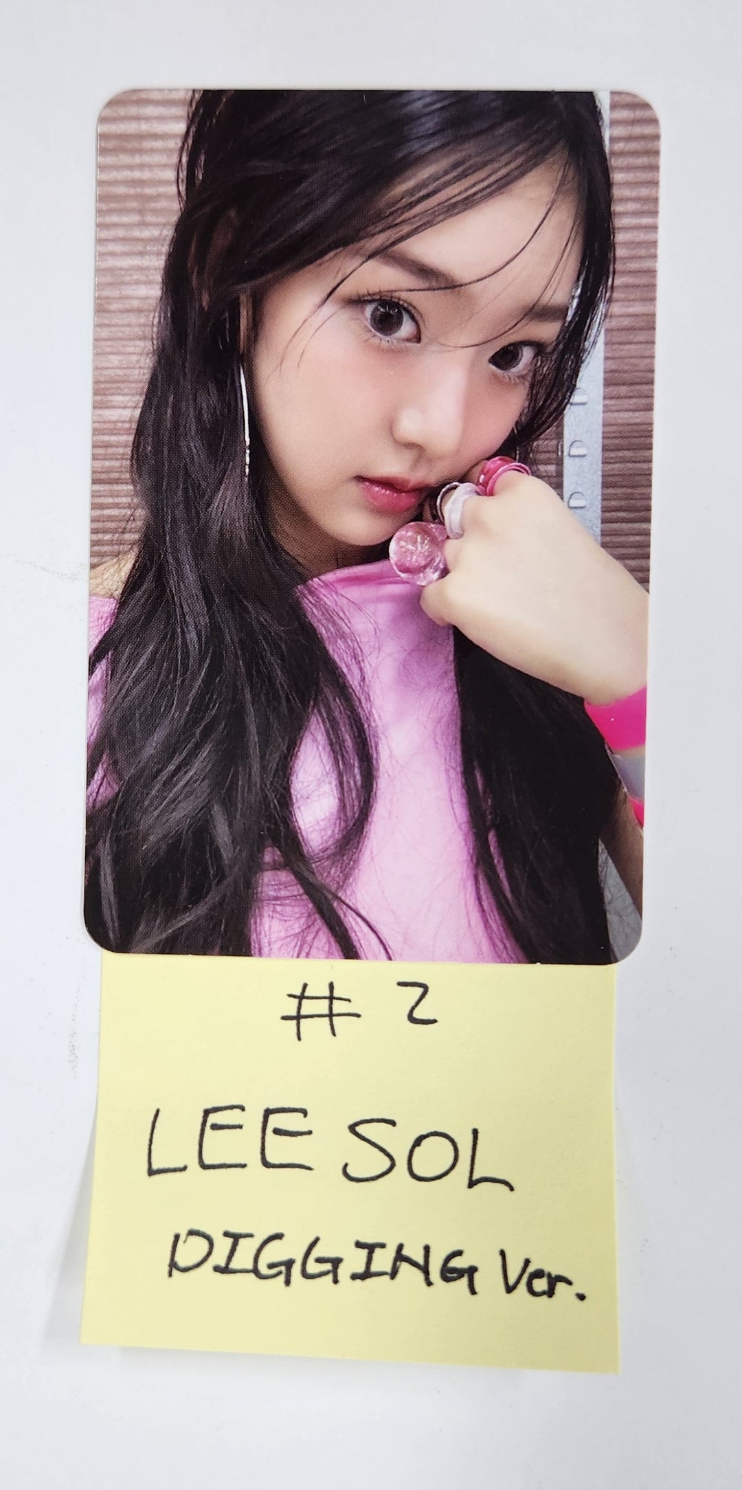 KiiiKiii "UNCUT GEM" - Official Photocard [DIGGING Ver.] [25.3.26]