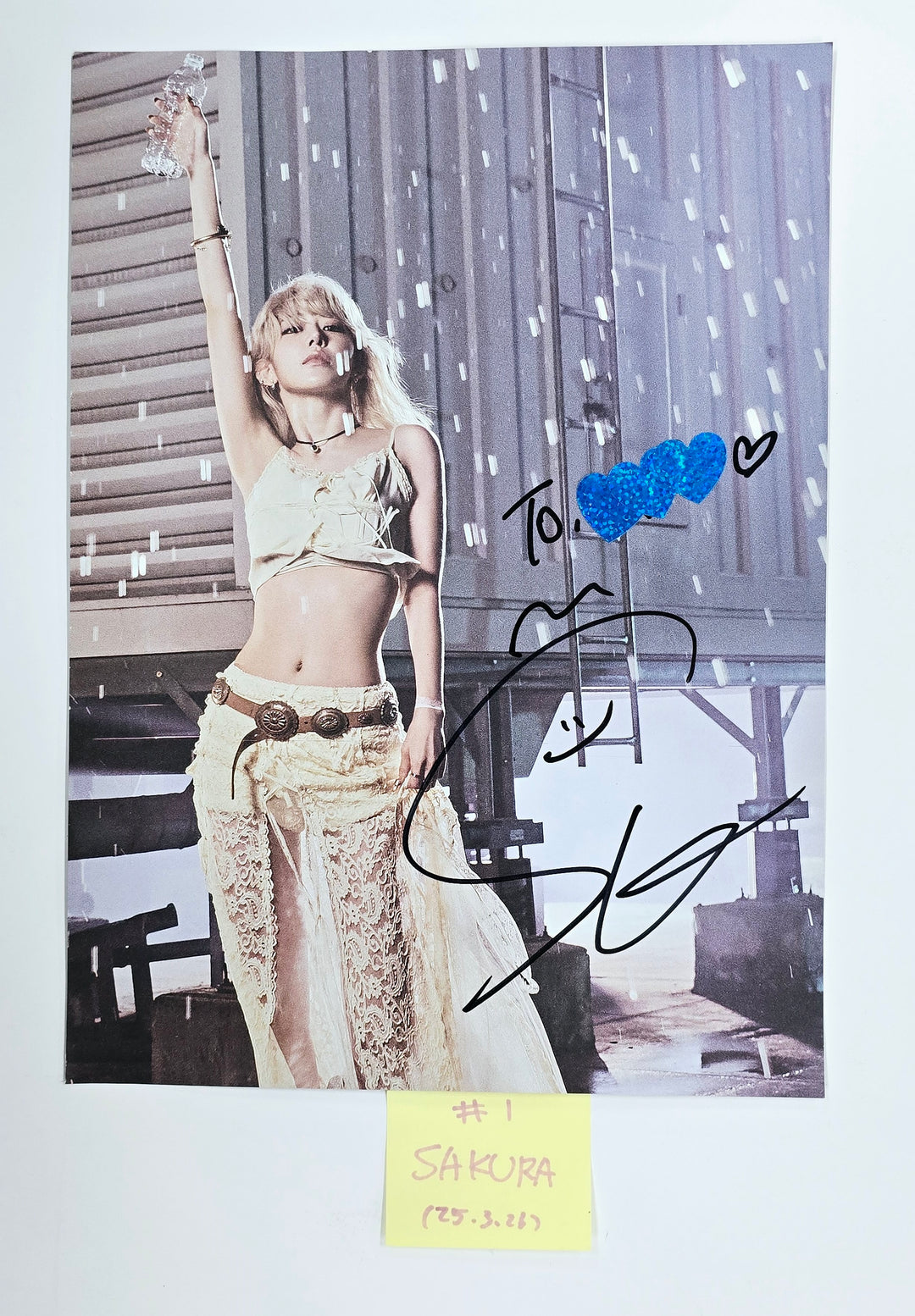 Le Sserafim "Hot" - A Cut Page From Fansign Event Album [25.3.26]