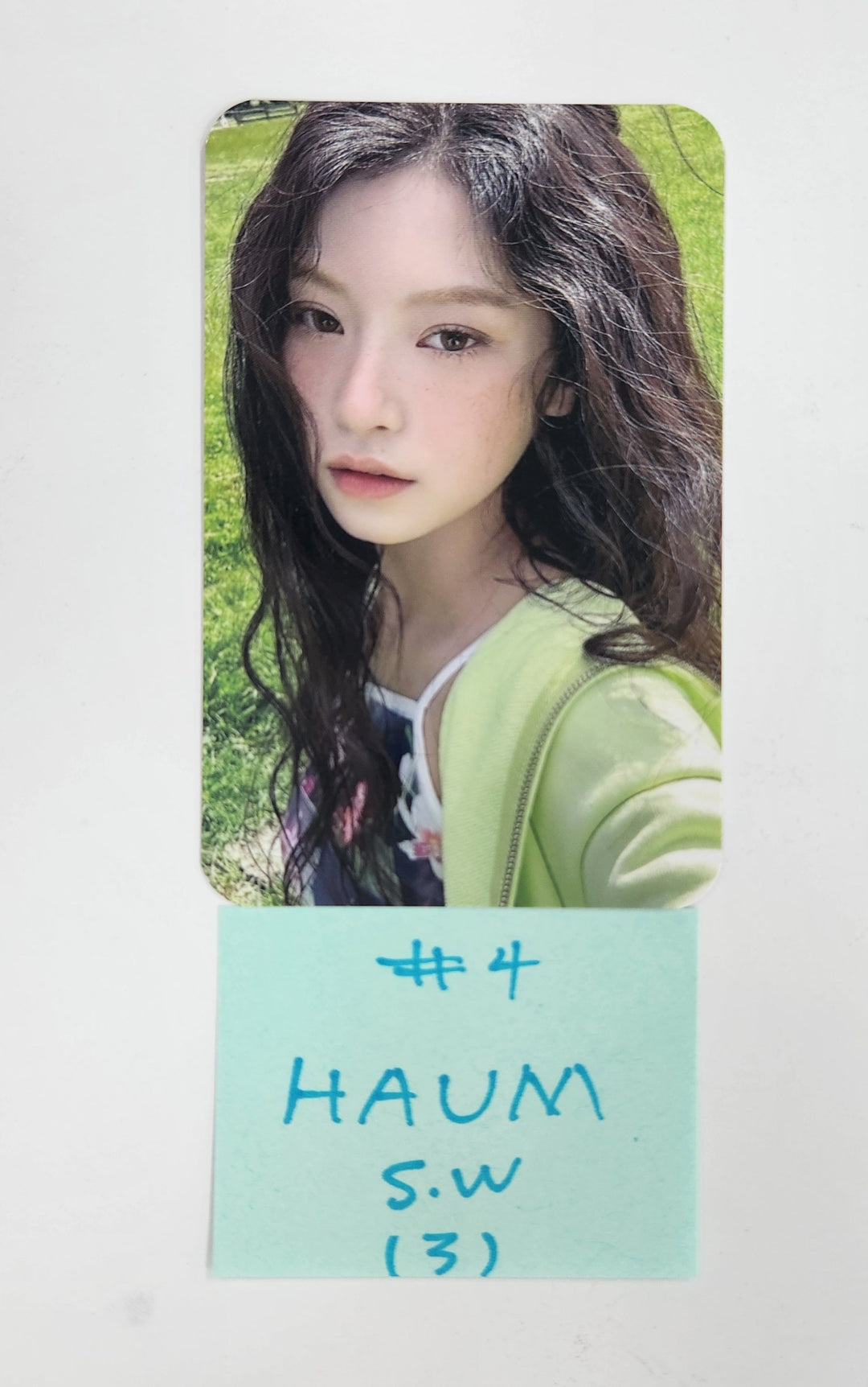 KiiiKiii "UNCUT GEM" - Soundwave Pre-Order Benefit Photocard [DIGGING Ver.] [25.3.27]