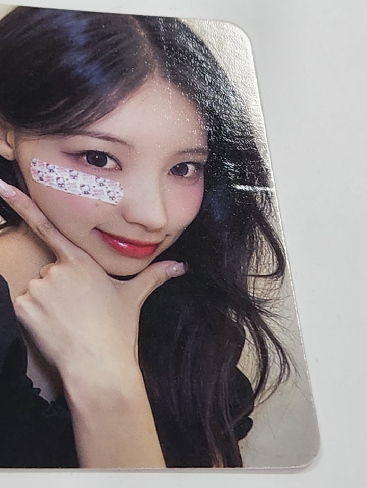 RESCENE "Glow Up" - Inside Record Fansign Event Photocard Round 3 [25.3.28] - Must Read !