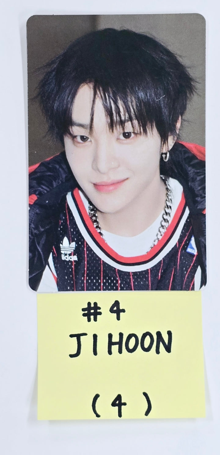 TREASURE "SPECIAL MOMENT" 2025 TREASURE FAN CONCERT IN SEOUL - Official Trading Photocard (1) [25.3.28]