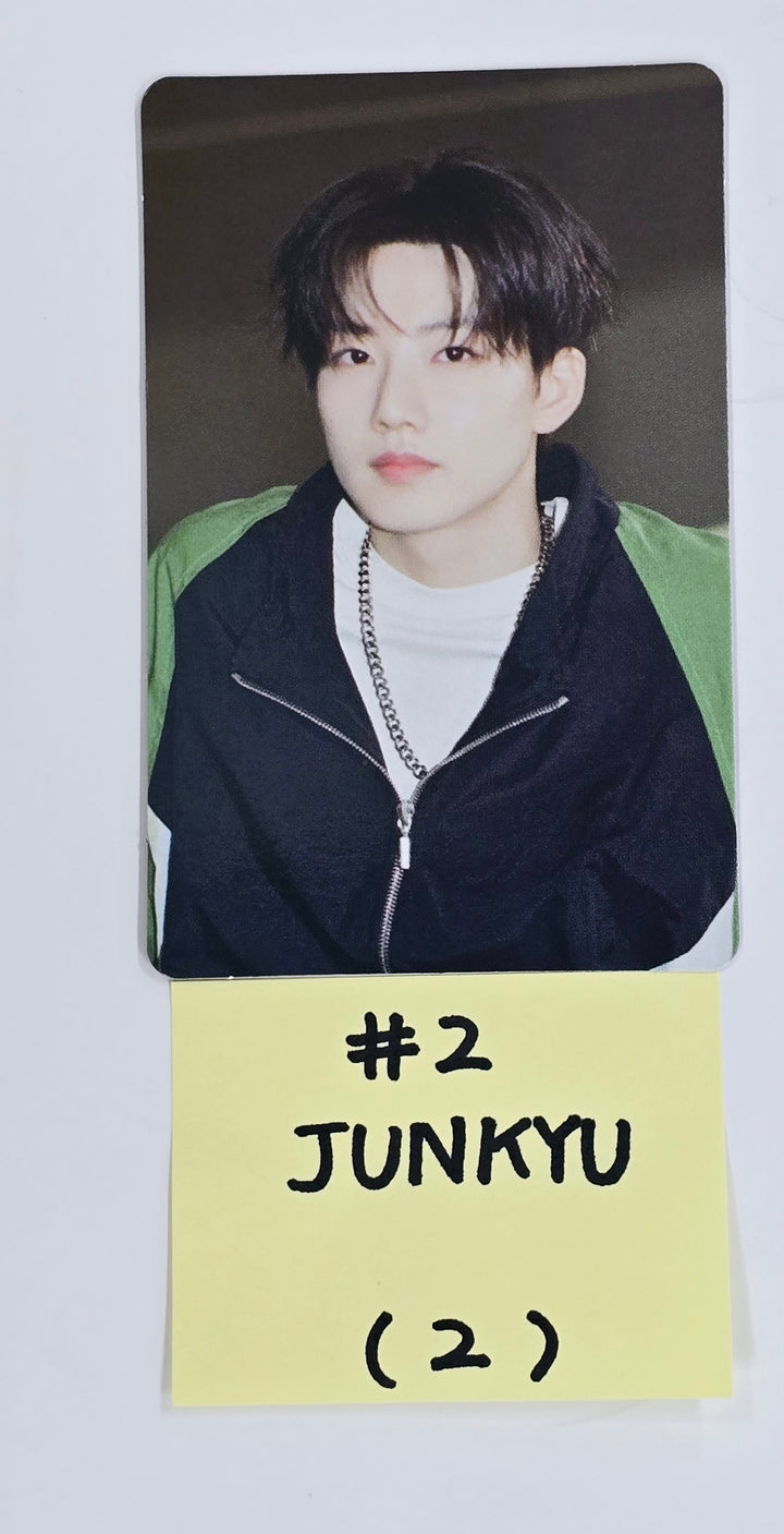 TREASURE "SPECIAL MOMENT" 2025 TREASURE FAN CONCERT IN SEOUL - Official Trading Photocard (1) [25.3.28]