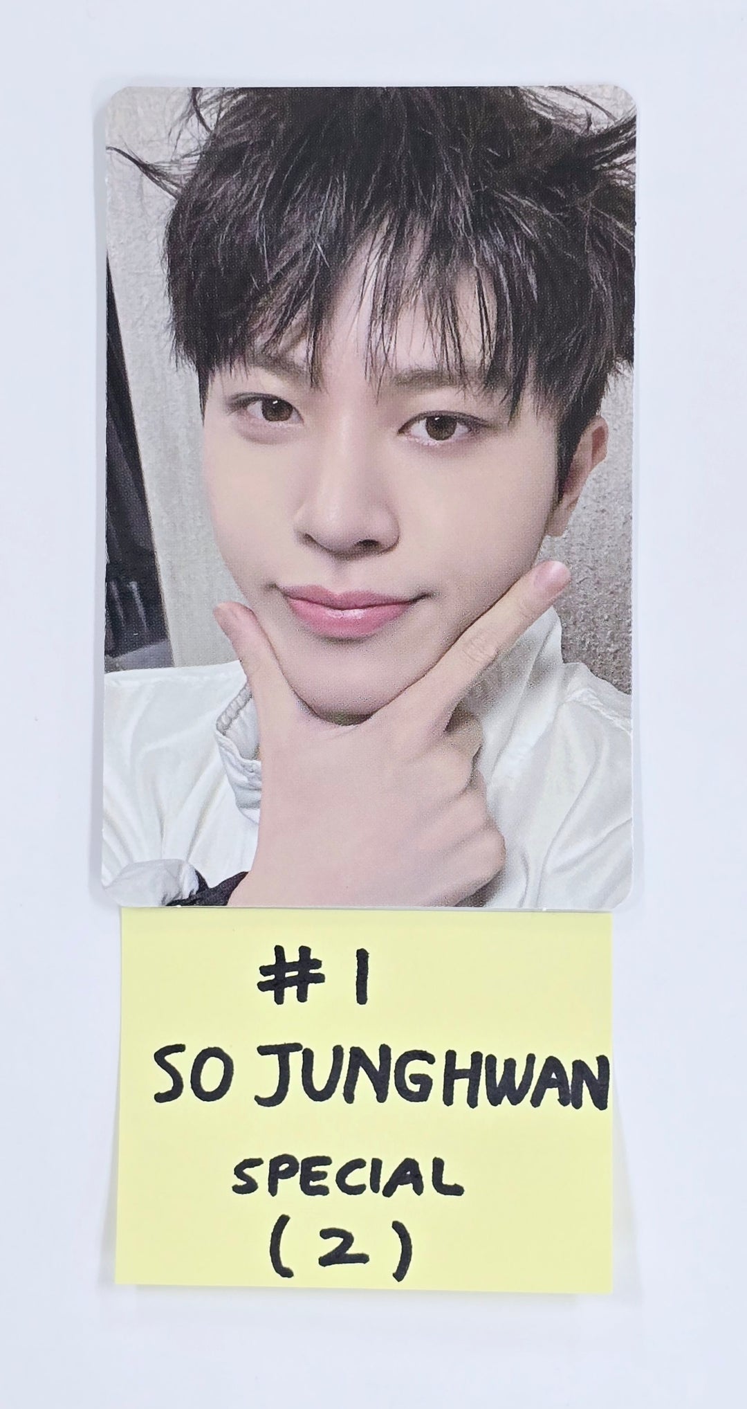 TREASURE "SPECIAL MOMENT" 2025 TREASURE FAN CONCERT IN SEOUL - Official Trading Photocard (2) [25.3.28]