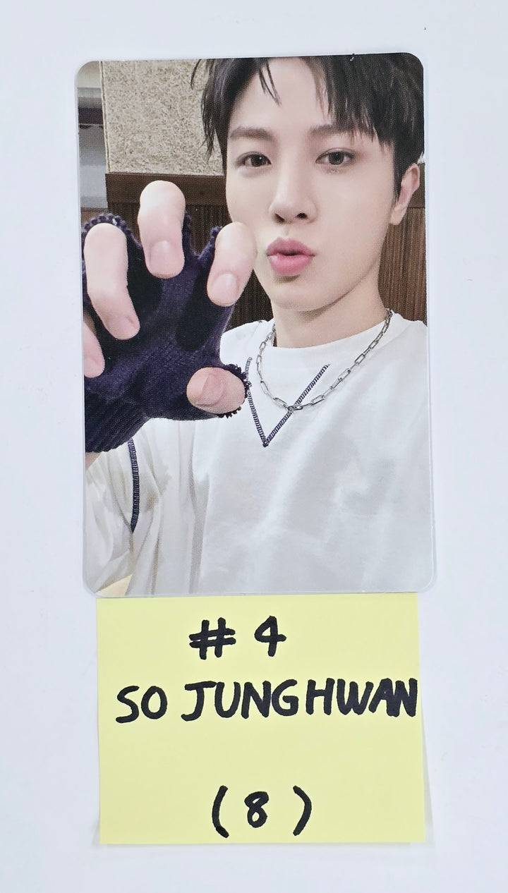 TREASURE "SPECIAL MOMENT" 2025 TREASURE FAN CONCERT IN SEOUL - Official Trading Photocard (2) [25.3.28]