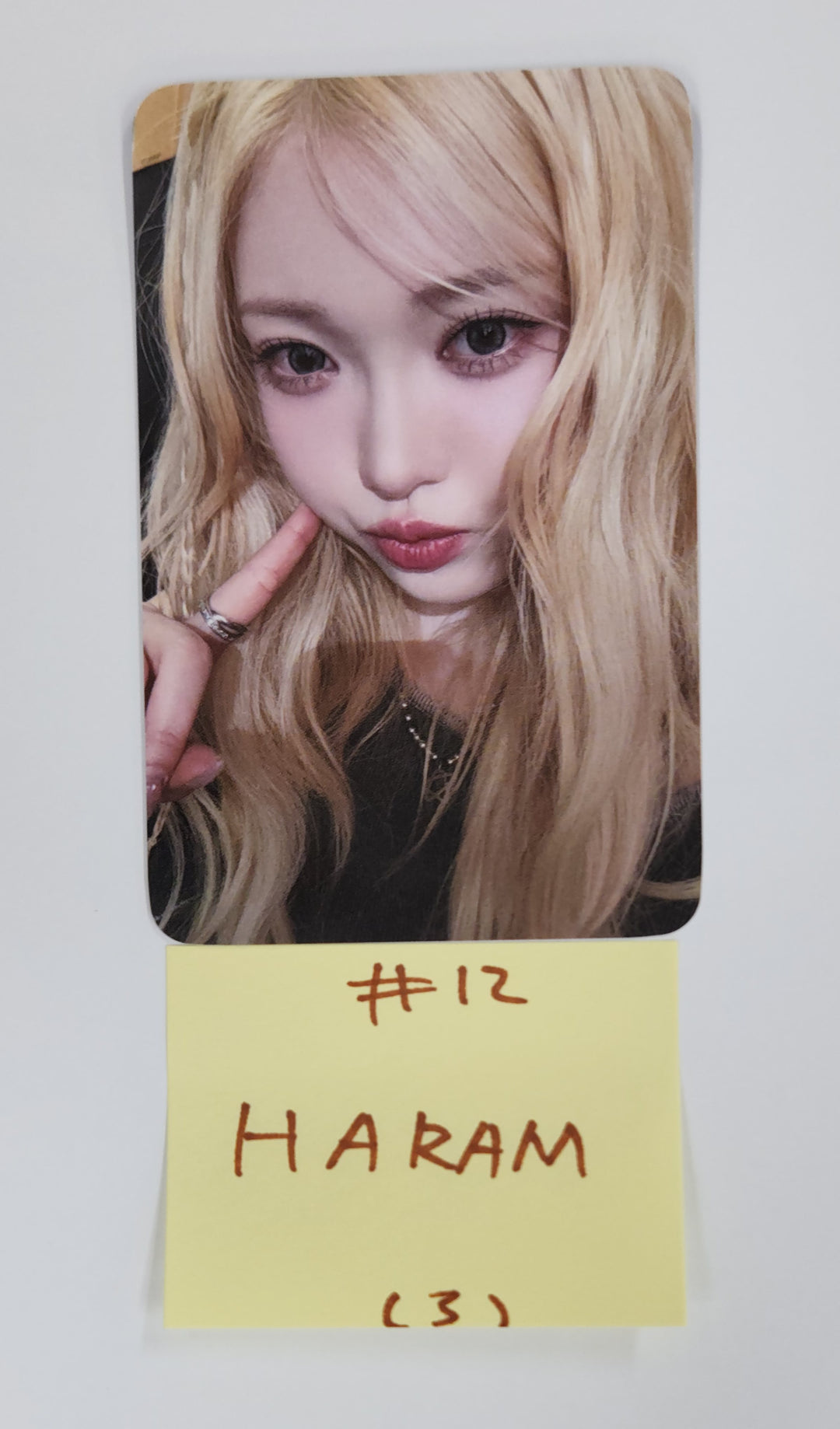 Billlie World Tour ‘Our FLOWERLD (Belllie’ve You)’ in SEOUL - Official Trading Photocard [25.3.31]
