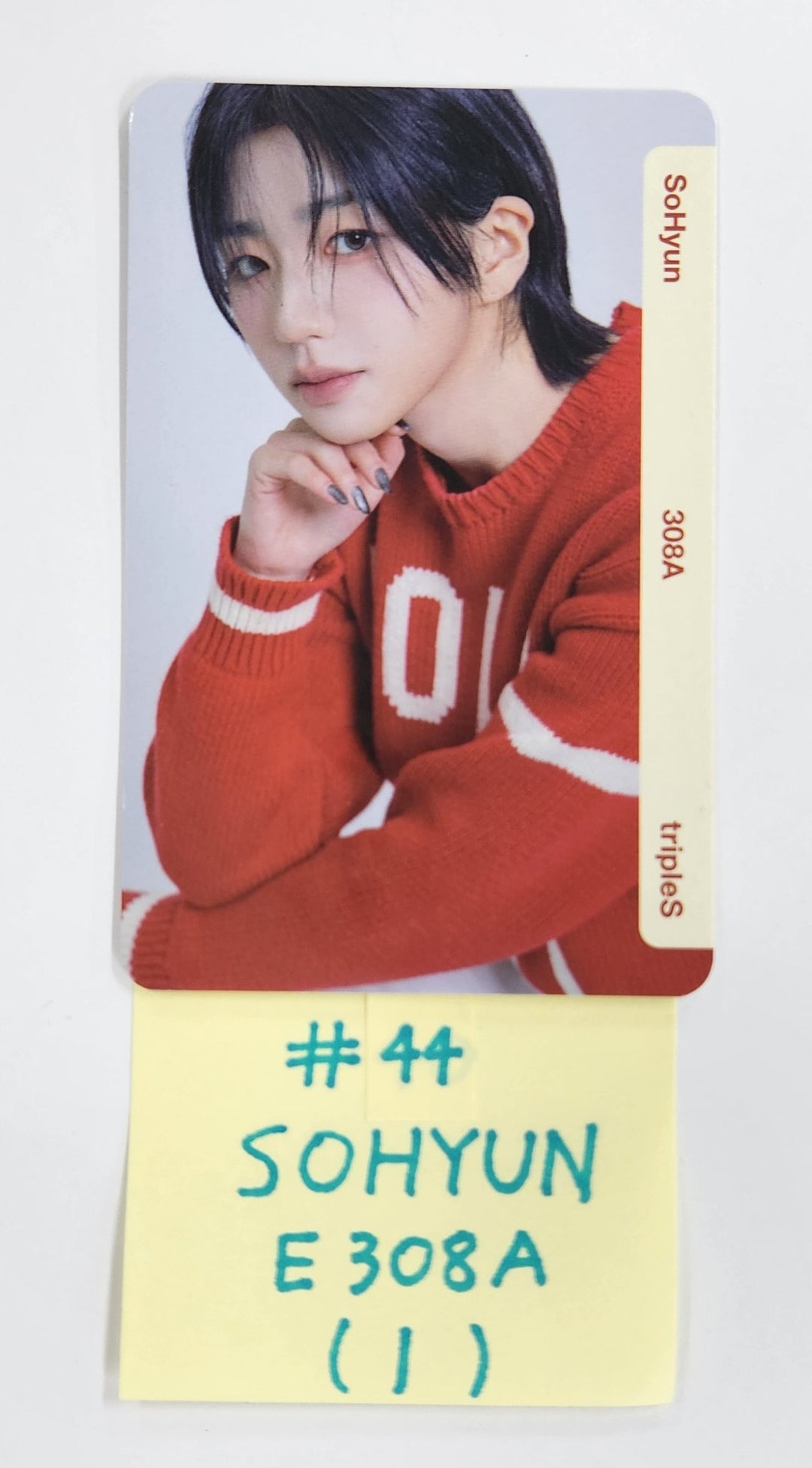 TripleS Official Ever01 Double Class Objekt (E305-308) - Official Photocard (2) [25.3.31] (Restocked 4/14)