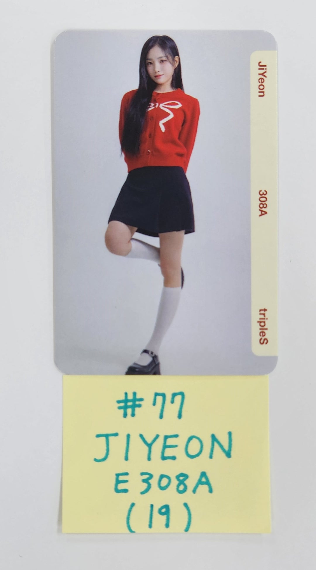 TripleS Official Ever01 Double Class Objekt (E305-308) - Official Photocard (3) [25.3.31] (Restocked 4/14)