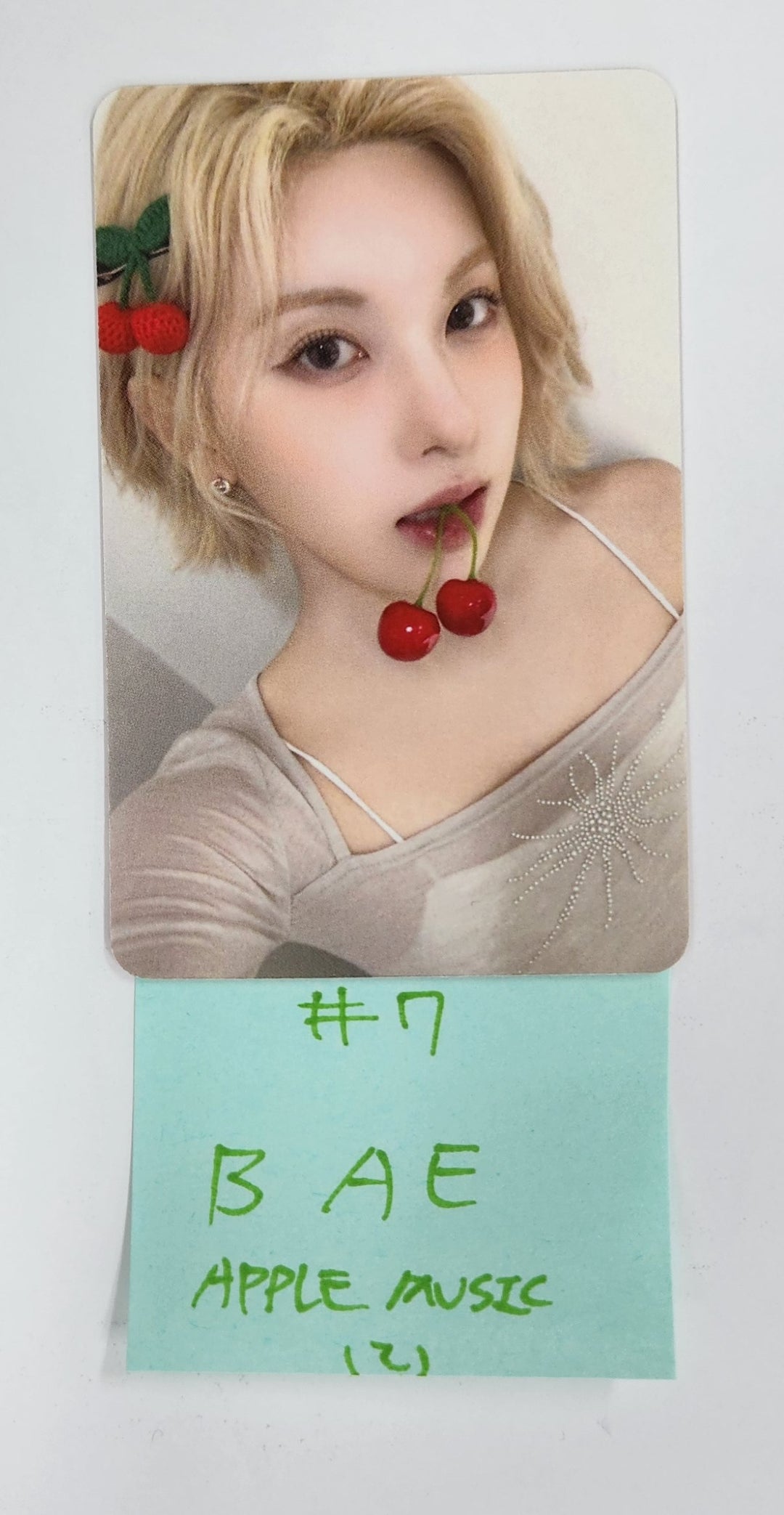 NMIXX "Fe3O4: FORWARD" - Apple Music Fansign Event Photocard [25.4.1]
