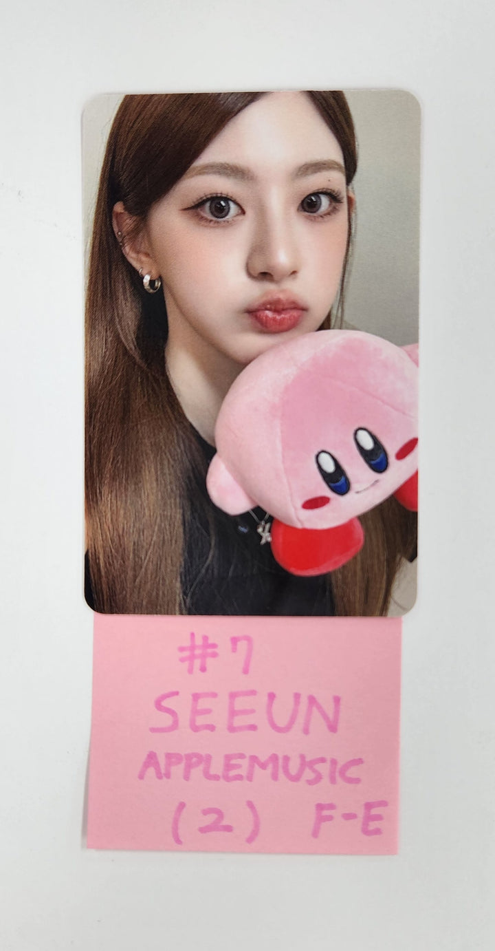 STAYC "S" - Apple Music Fansign Event Photocard  [25.4.2]