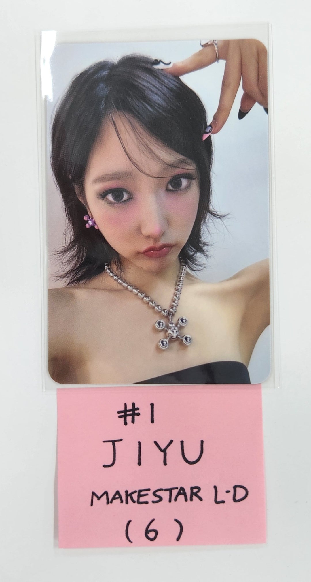 KiiiKiii "UNCUT GEM" - Makestar Lucky Draw Event Photocard [25.4.2]