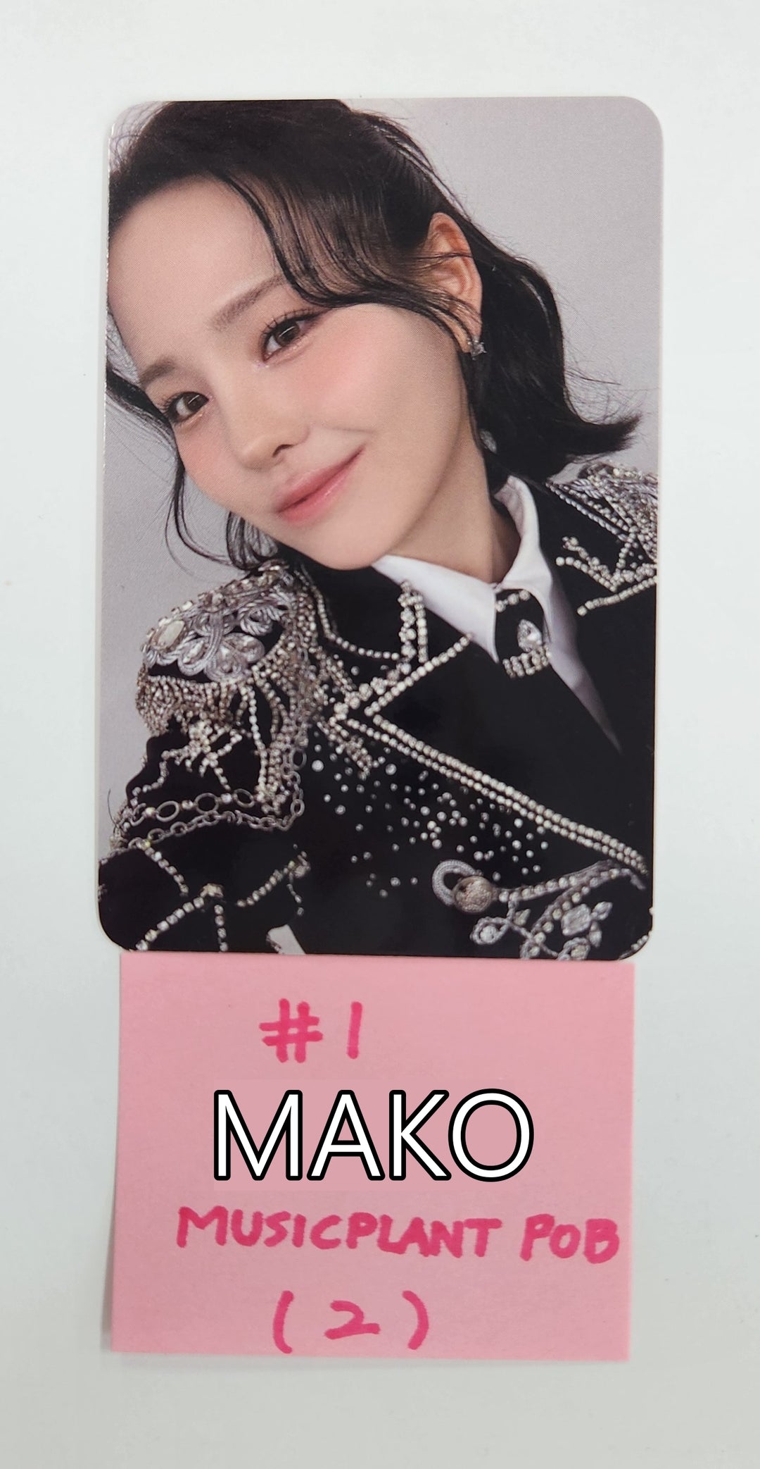 NiziU "LOVE LINE" -Music Plant Pre-Order Benefit Photocard [25.4.2]