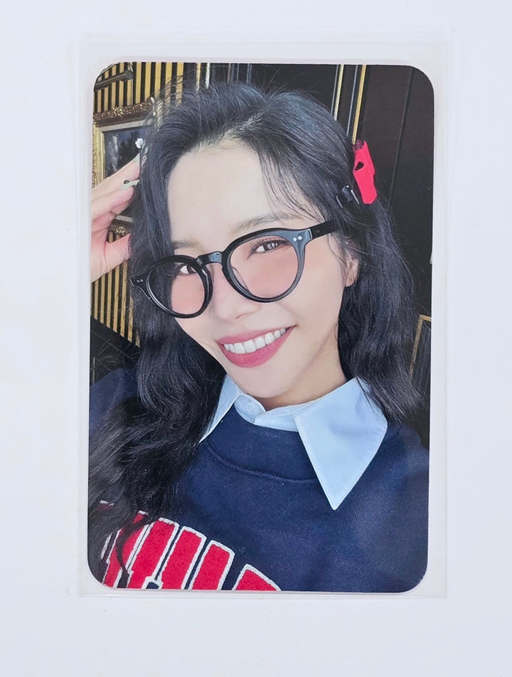 SOLAR (Of MAMAMOO) "WANT " - MD Event Photocard [25.4.3]