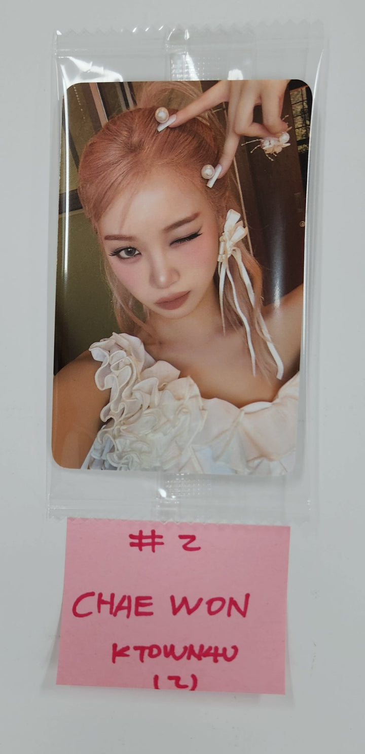 Le Sserafim "Hot" - Ktown4U Fansign Event Photocard [Compact Ver.] [25.4.8]