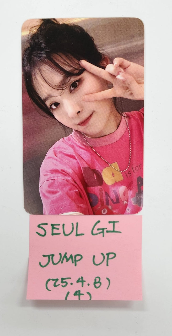 SEULGI (Of Red velvet) "Accidentally On Purpose" - Jump Up Fansign Event Photocard [25.4.8]
