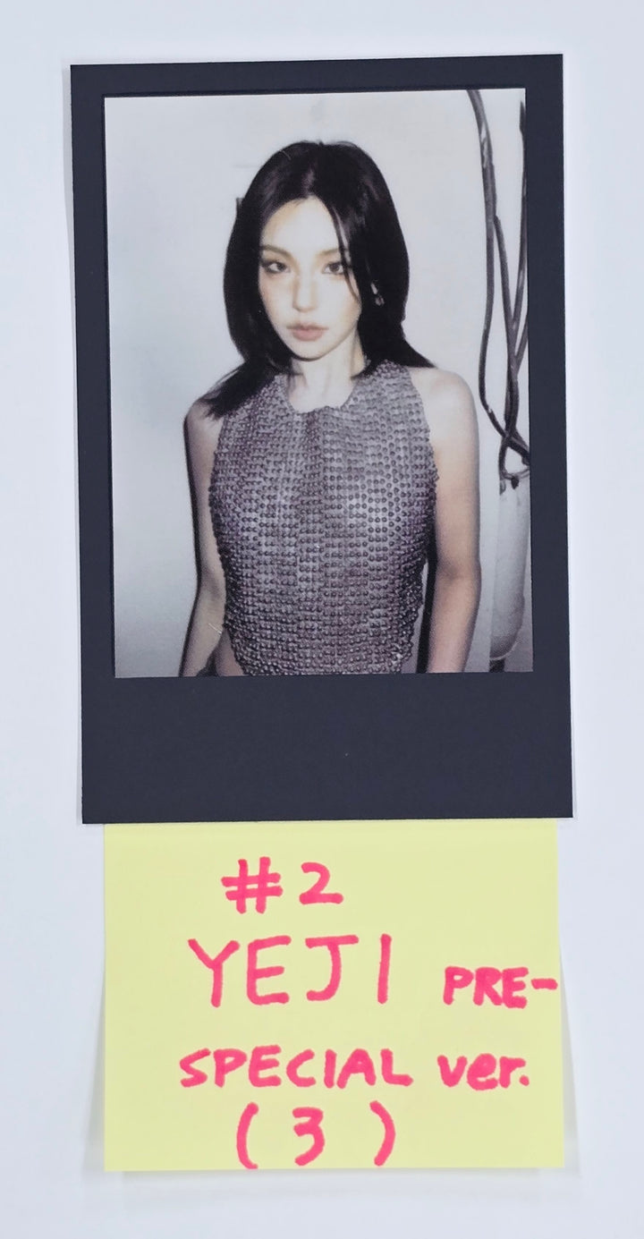 YEJI (Of ITZY) "Air" - Official Photocard [SPECIAL VER.] [25.4.8]
