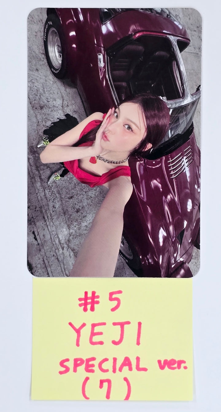 YEJI (Of ITZY) "Air" - Official Photocard [SPECIAL VER.] [25.4.8]
