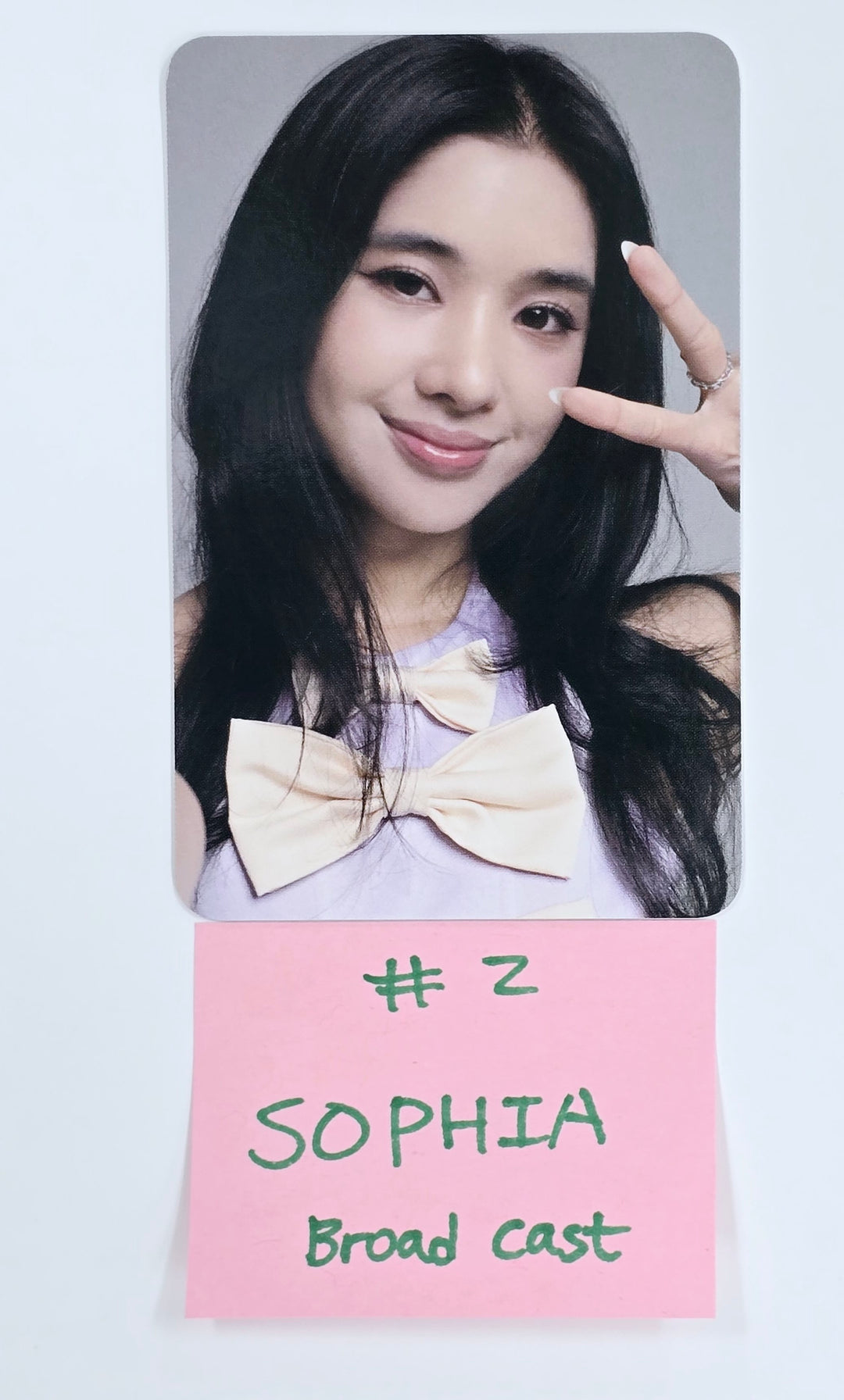 KATSEYE "Touch" - Broadcast Photocard [25.4.25]