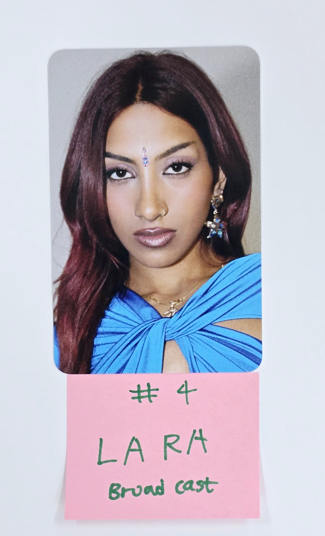 KATSEYE "Touch" - Broadcast Photocard [25.4.25]
