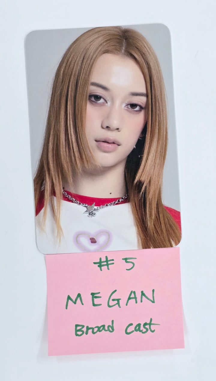 KATSEYE "Touch" - Broadcast Photocard [25.4.25]