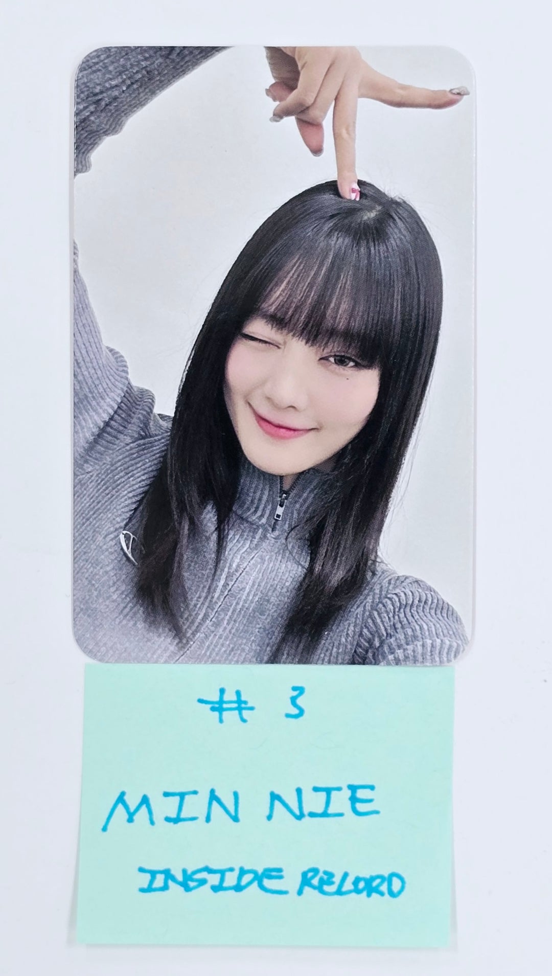 Minnie (of (G)I-DLE) "Her" - Inside Record Fansign Event Photocard [25.4.9]