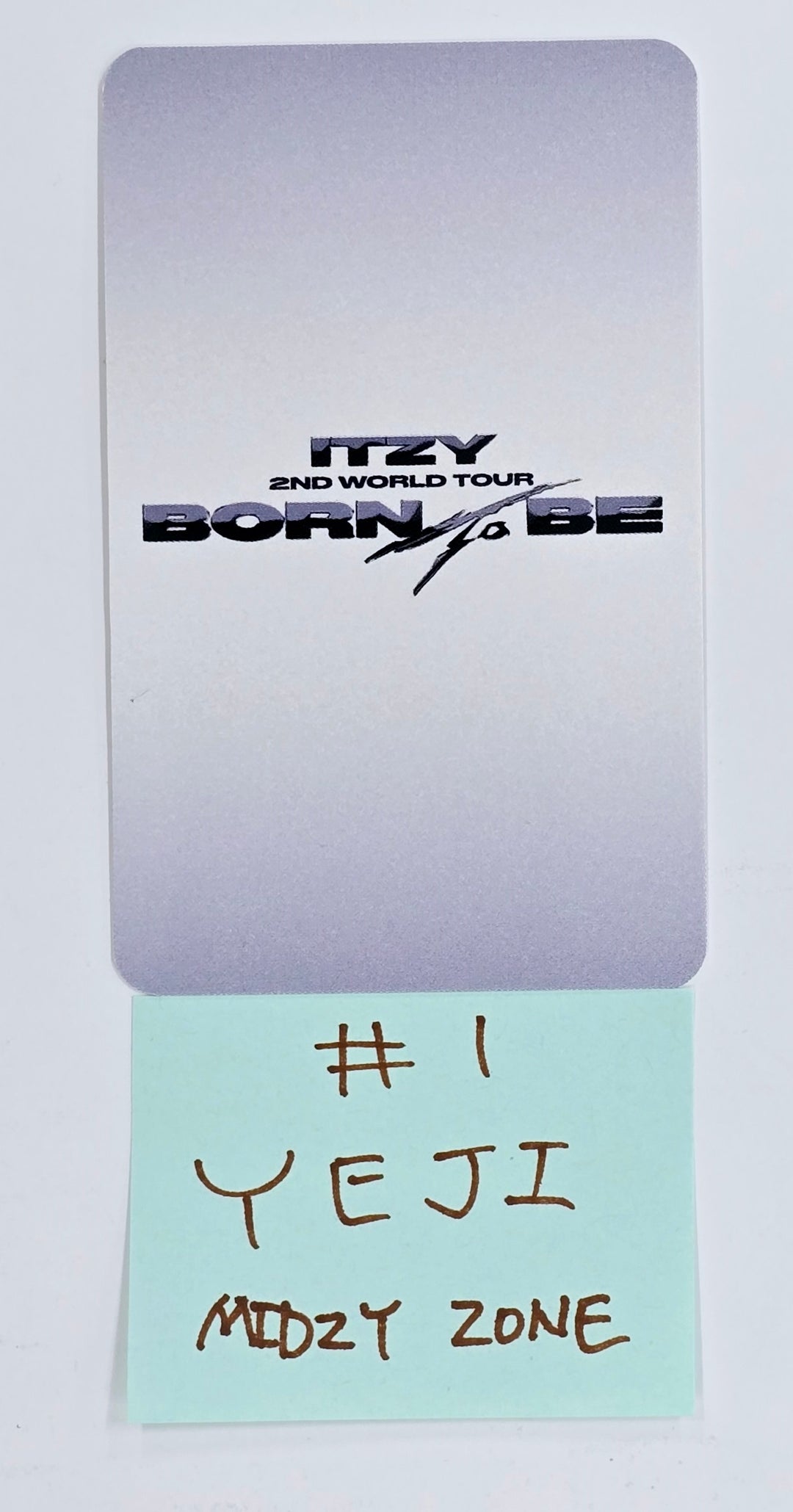 ITZY "BORN TO BE" 2ND WORLD TOUR - MIDZY Zone Event Photocard [25.4.9] - Must Read !