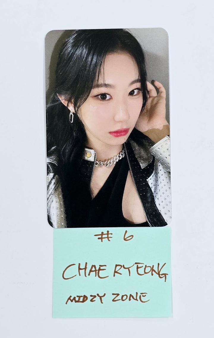 ITZY "BORN TO BE" 2ND WORLD TOUR - MIDZY Zone Event Photocard [25.4.9] - Must Read !
