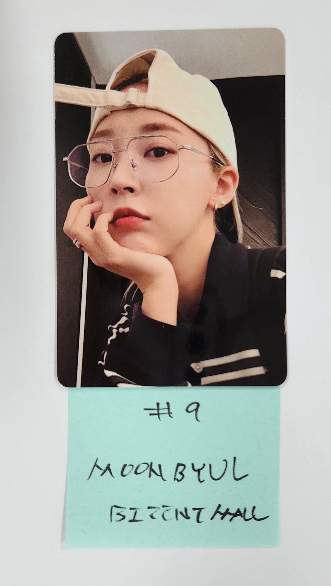 Moon Byul "Starlit of Twinkle" 9 Muse Figure Series - Bizent Mall Pre-Order Benefit Photocard [25.4.9]