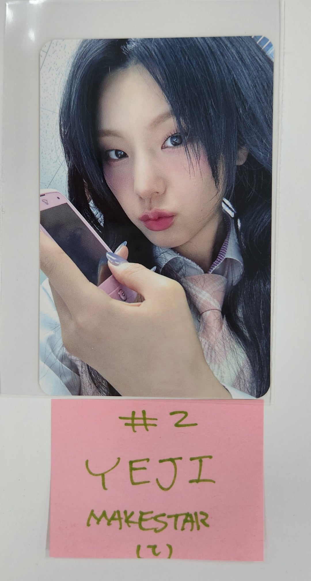 YEJI (Of ITZY) "Air" - Makestar Fansign Event Photocard [25.4.10]