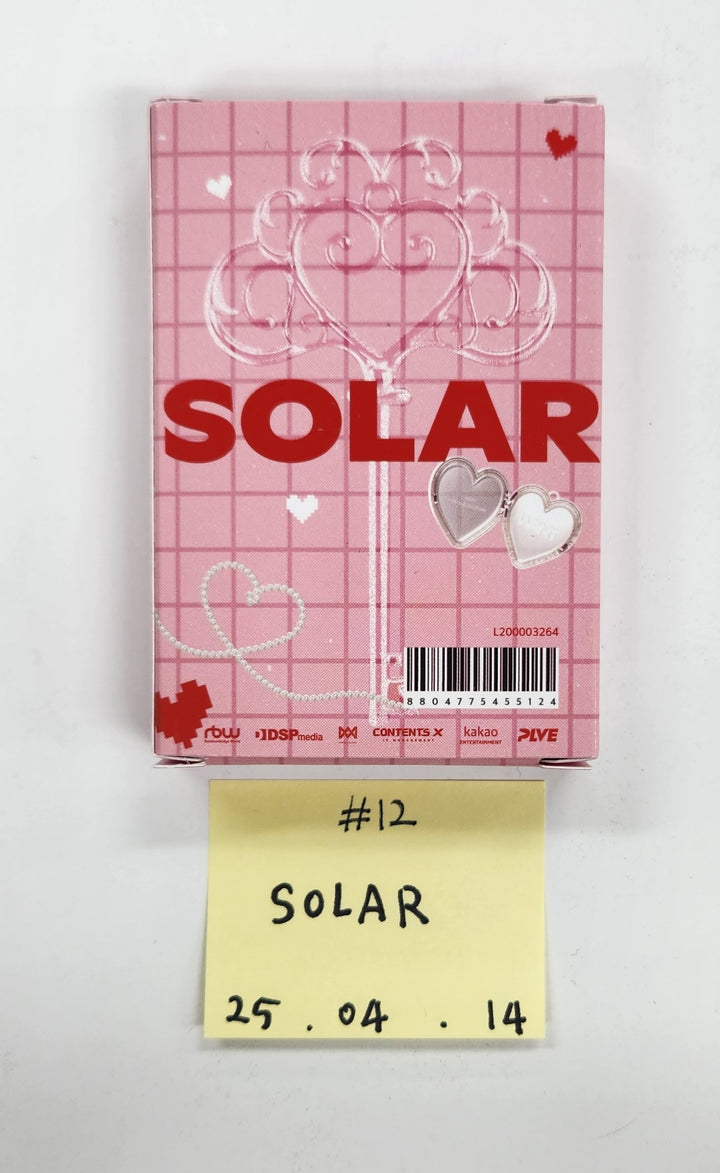 KiiiKiii "UNCUT GEM", SEULGI "Accidentally On Purpose", xikers "HOUSE OF TRICKY : SPUR", NiziU "LOVE LINE", SOLAR "WANT", CLOSE YOUR EYES "ETERNALT" - Hand Autograhped(Signed) Promo Album [25.4.14]