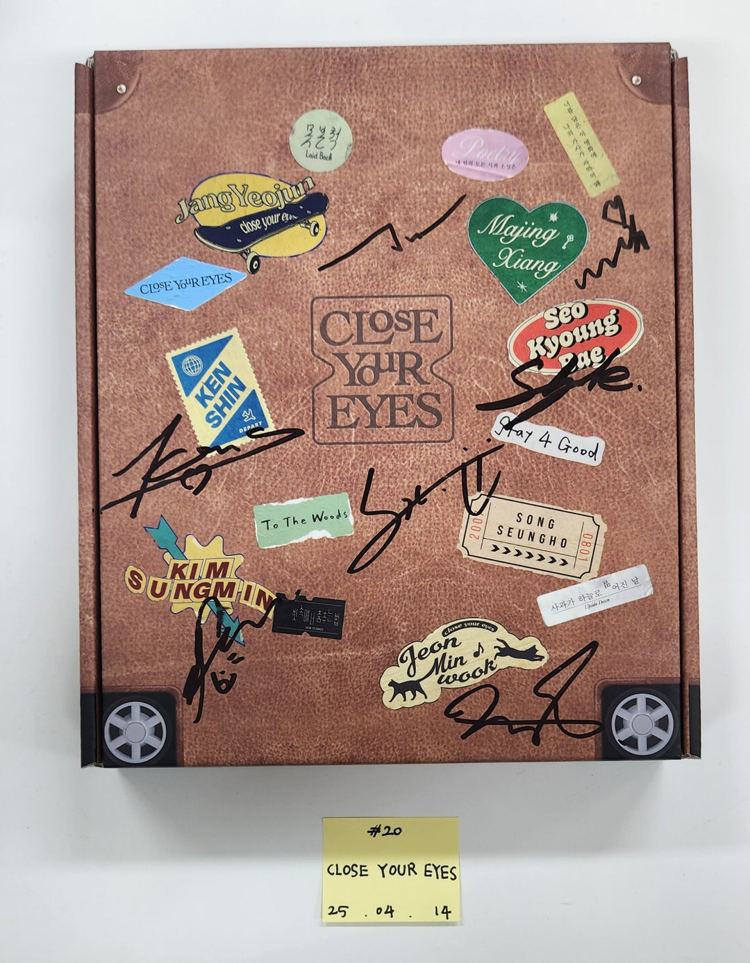 KiiiKiii "UNCUT GEM", SEULGI "Accidentally On Purpose", xikers "HOUSE OF TRICKY : SPUR", NiziU "LOVE LINE", SOLAR "WANT", CLOSE YOUR EYES "ETERNALT" - Hand Autograhped(Signed) Promo Album [25.4.14]